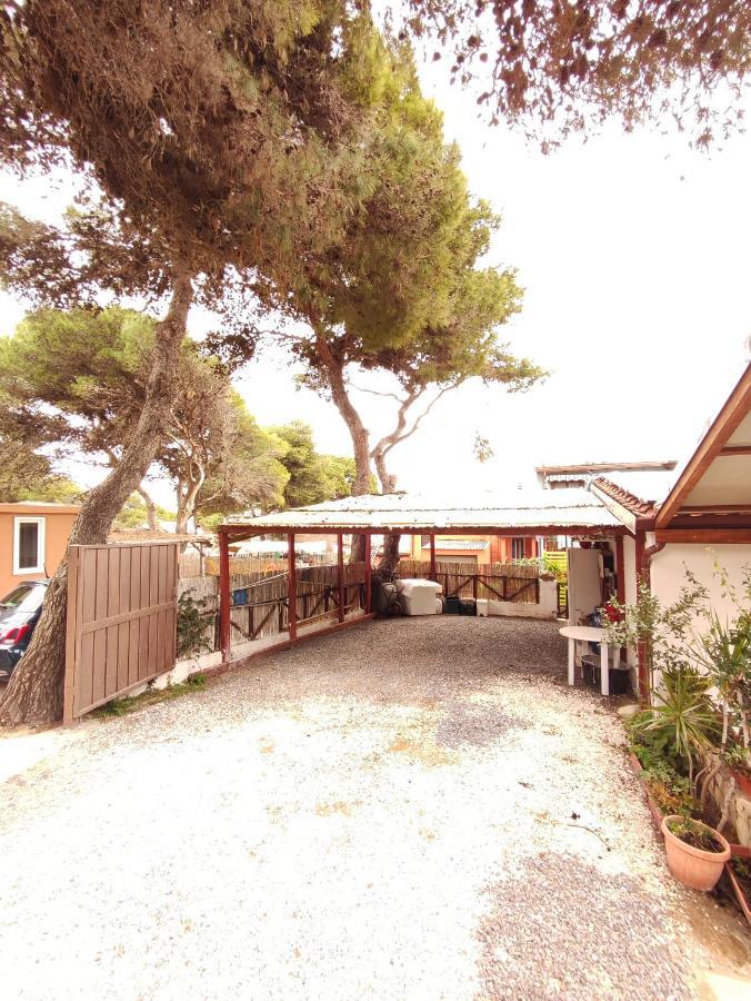 Casa del Pino Porto Pino Exterior foto